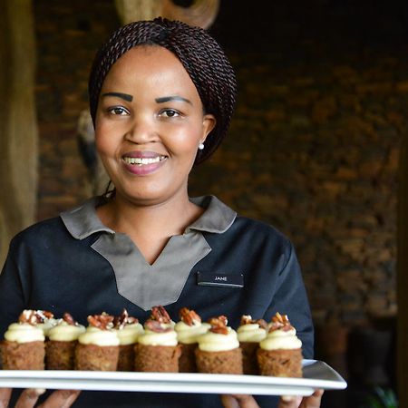 שמורת הציד מאדיקווה Madikwe Safari Lodge מראה חיצוני תמונה