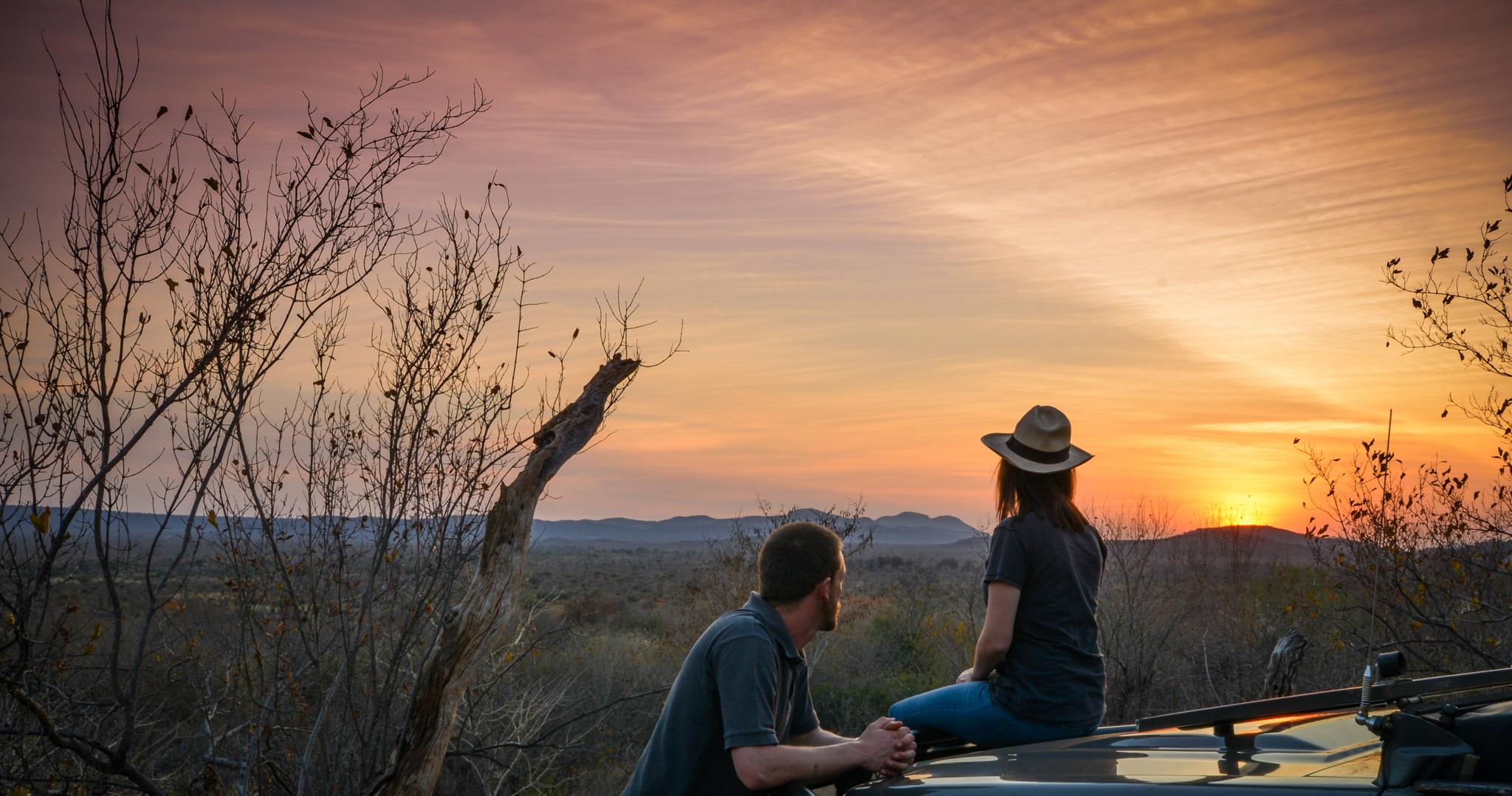 שמורת הציד מאדיקווה Madikwe Safari Lodge מראה חיצוני תמונה
