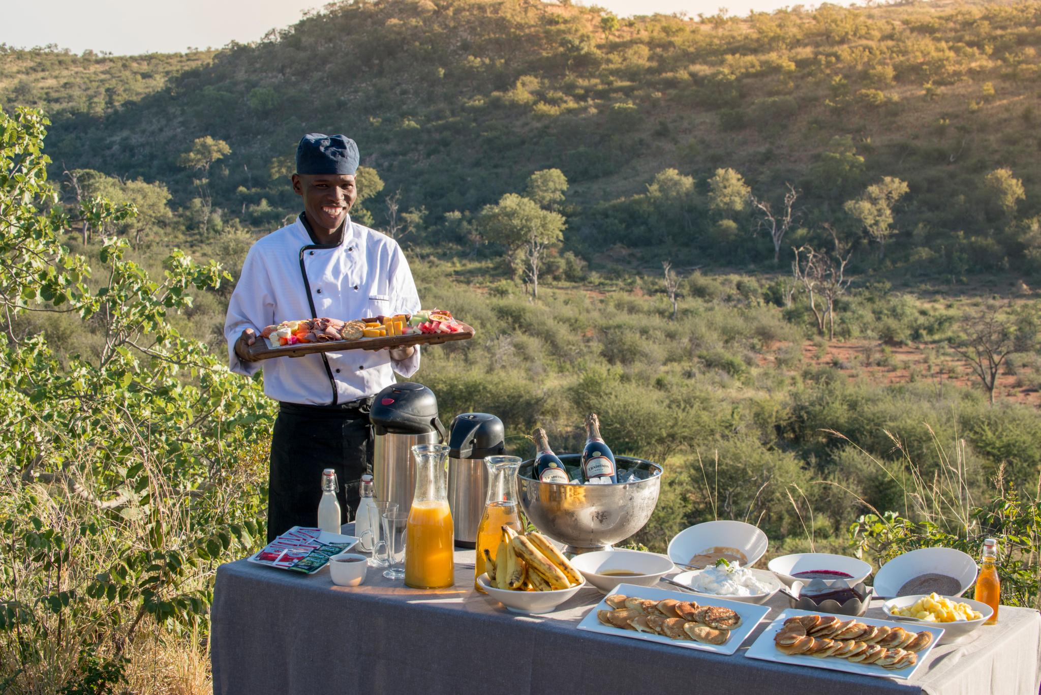 שמורת הציד מאדיקווה Madikwe Safari Lodge מראה חיצוני תמונה