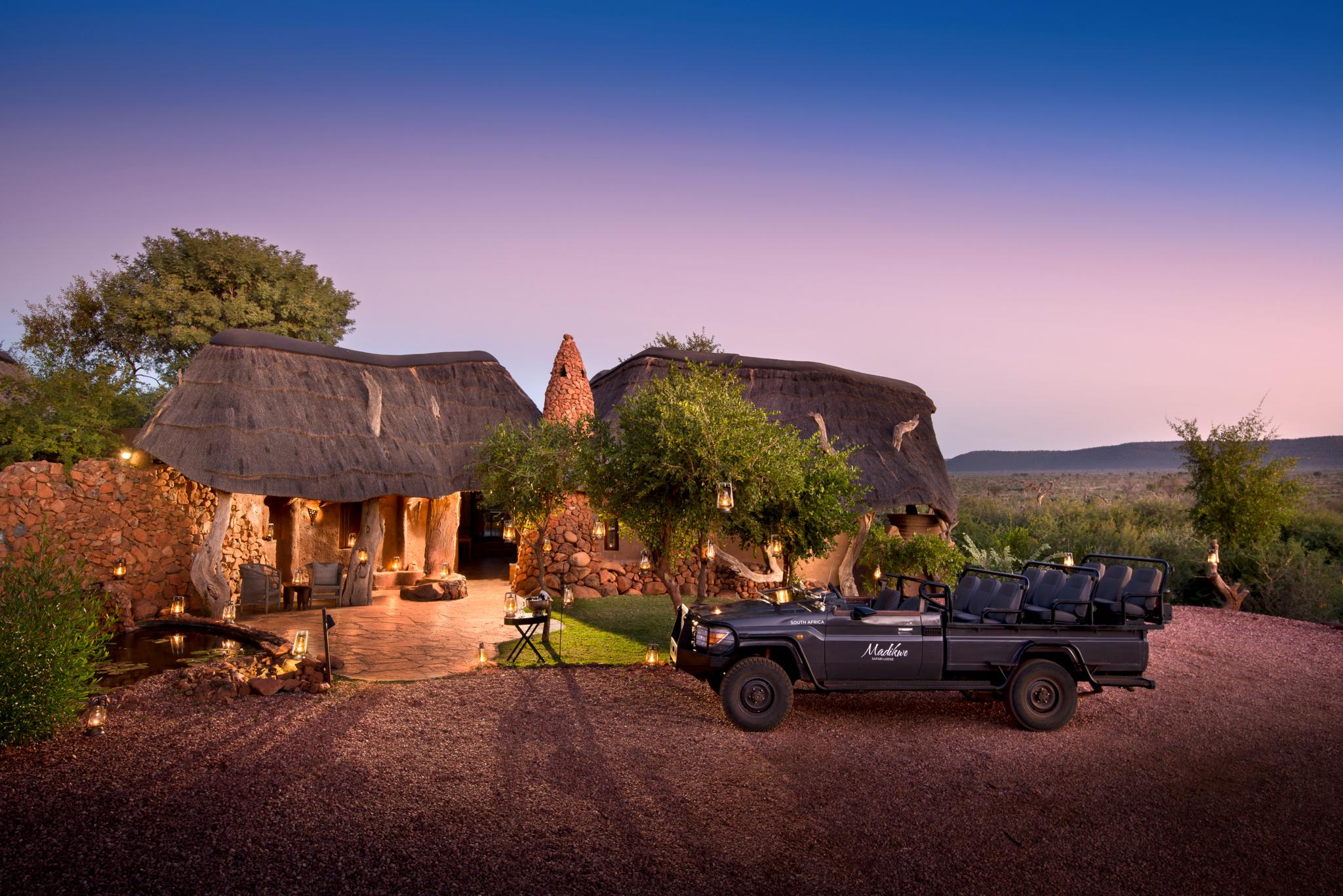 שמורת הציד מאדיקווה Madikwe Safari Lodge מראה חיצוני תמונה